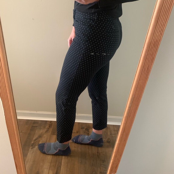 Old Navy pixi mid-rise pants - size 10 - Picture 2 of 7